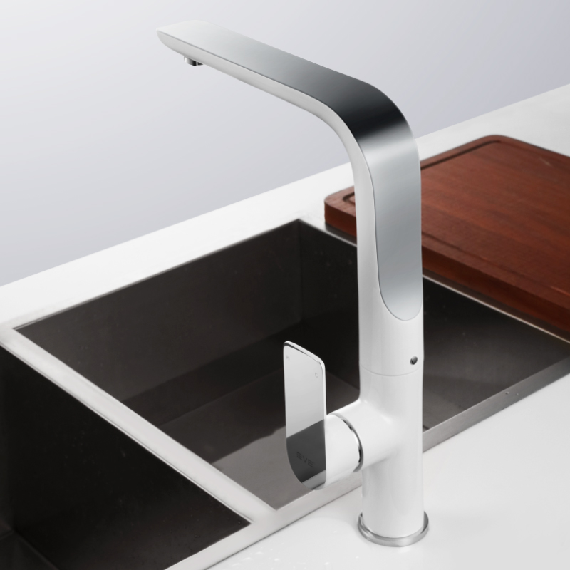 Robinet de cuisine à 90 degrés blanc et chrome 6 5 4 Kitchen Faucet 90 Degree White and Chrome