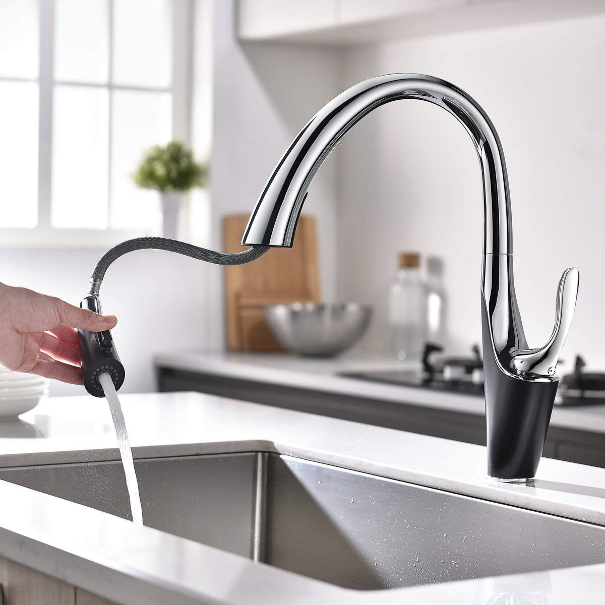 Robinet de cuisine Chrome Poignée monocommande 1 trou Support d'évier de cuisine contemporain Robinet d'évier de cuisine noir commercial Leekayer 10 17 Küchenarmatur Chrom Einhandhebel Ziehen 1 Loch Halterung Zeitgenössische Küche Spültischarmatur 5