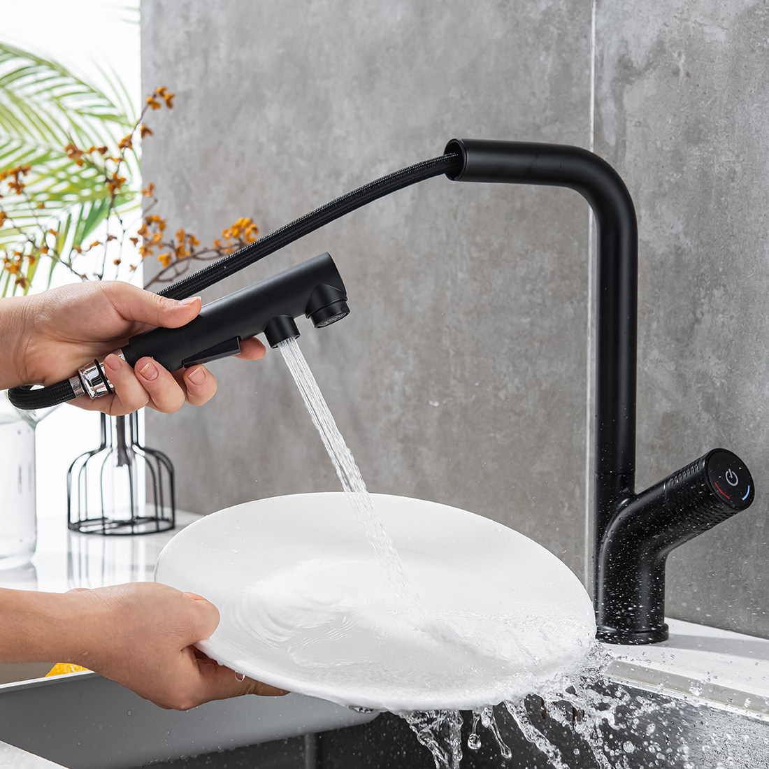 robinet de cuisine noir avec douchette rétractable 2 Modern Kitchen Faucet with Pull Out Multi Flow Sprayer Matte Black 1
