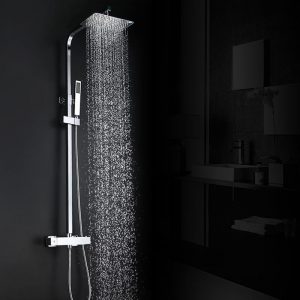 Douche à main multifonction Arcora et système de douche à effet pluie